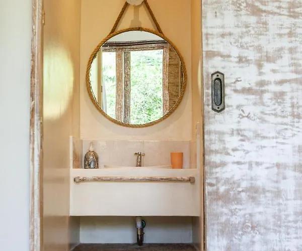 The Spare Bali Guest house Canggu (Bali)