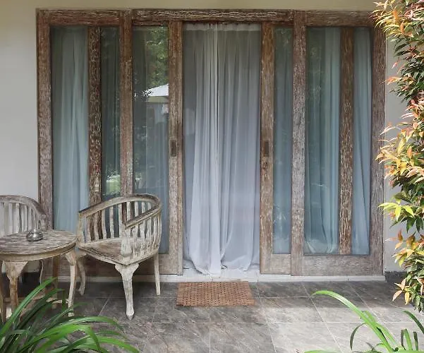 The Spare Bali 4* Canggu (Bali)